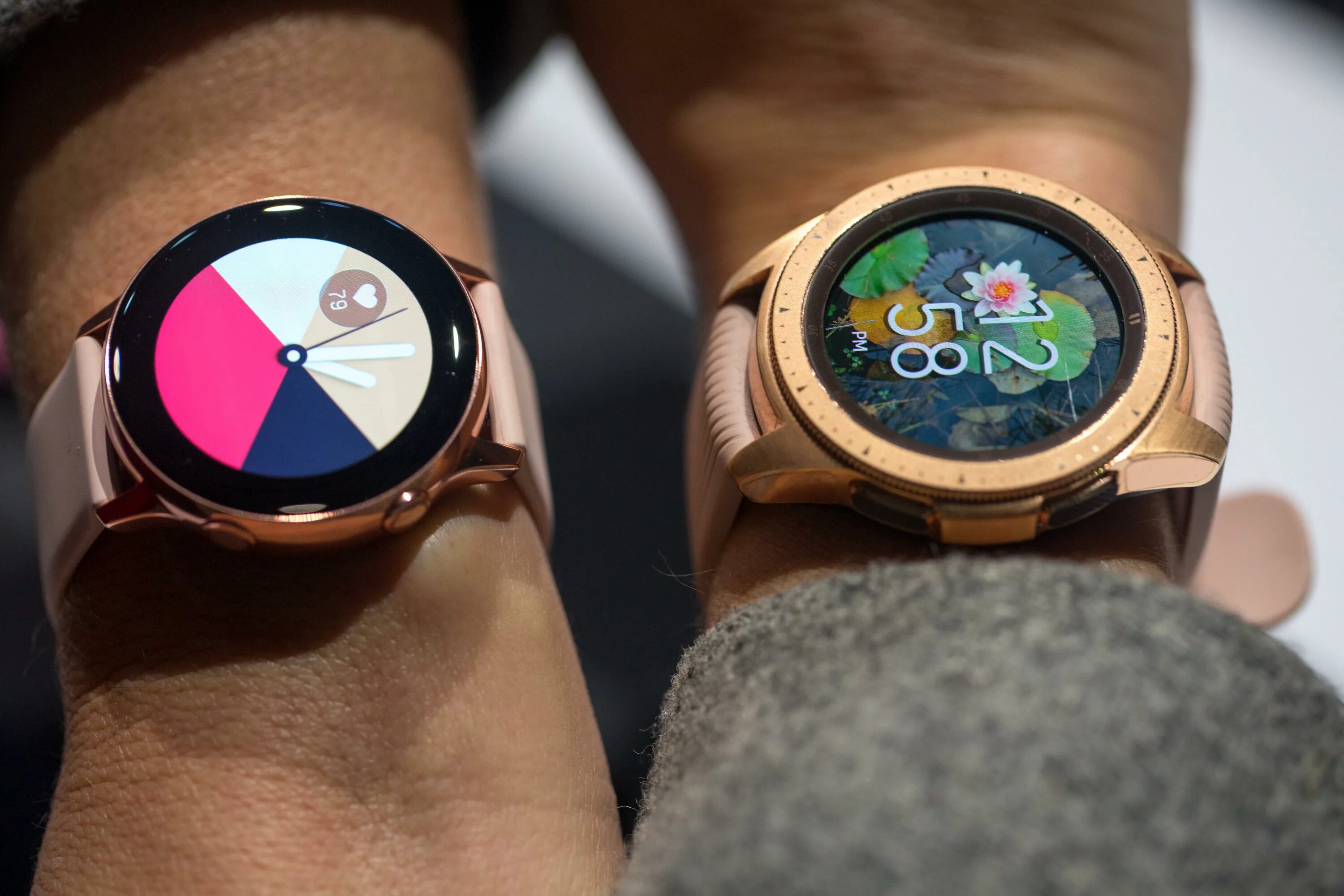 Мир пей galaxy watch. Samsung galaxy watch active. samsung galaxy watch active 1. самсунг вотч актив 3. galaxy watch active 3.