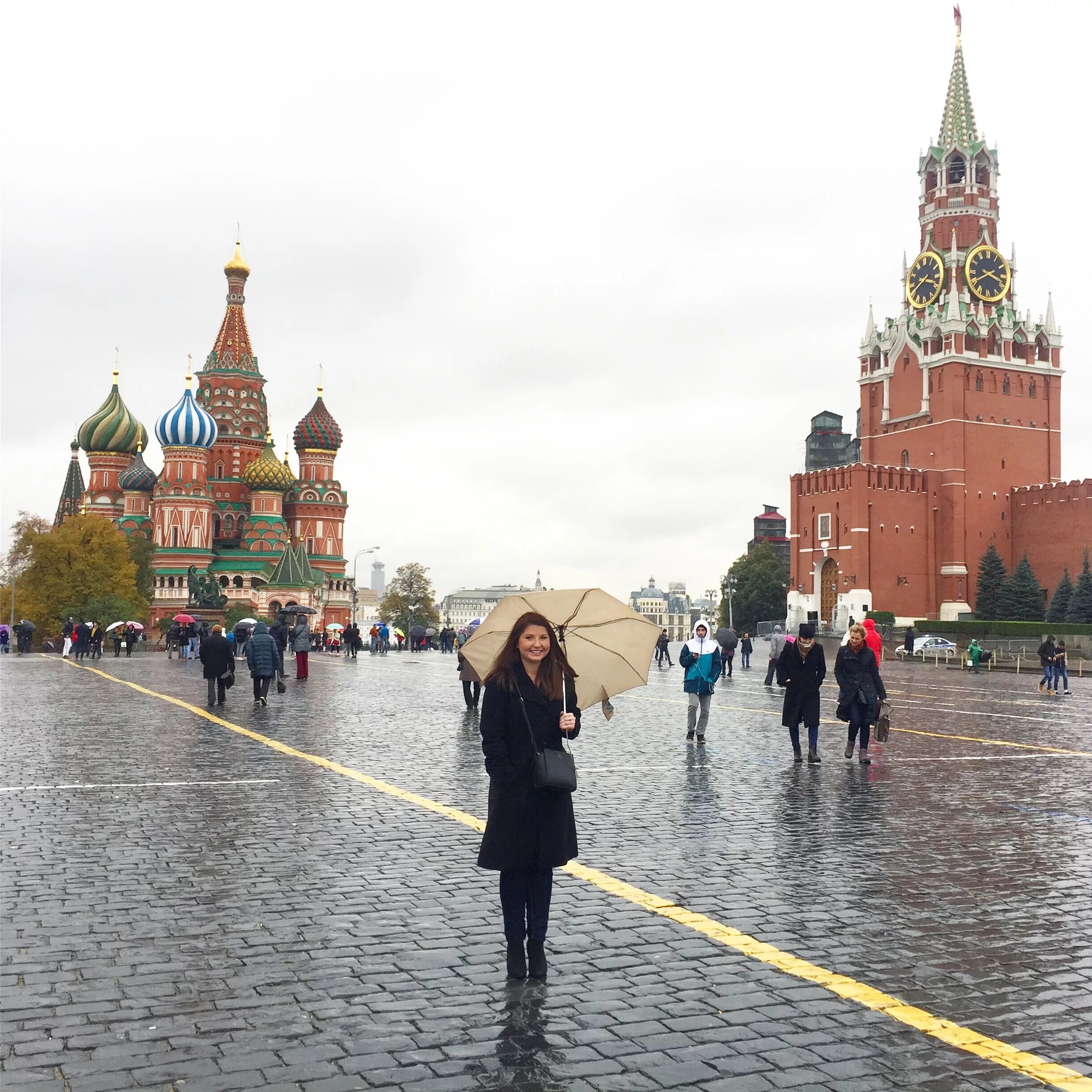 Время сходить. Красная площадь. Путешествие в Москву. Прогулка по красной площади.