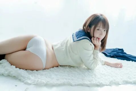phorbidden: 伊 織 も え ☃ ︎210 南 寧 16 台 湾 FF写 真 集 発 売 中 on Twitter 