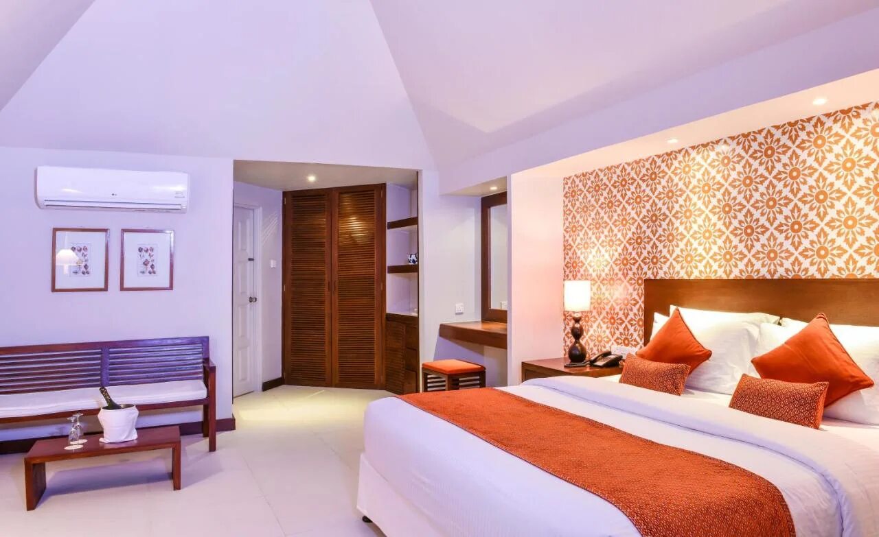 Adaaran select. Отель adaaran select hudhuranfushi. мальдивы adaaran select hudhuranfushi 4* (северный мале атолл) северный мале атолл. adaaran select hudhuran fushi 4. adaaran select hudhuran fushi 4* - premium all inclusive.