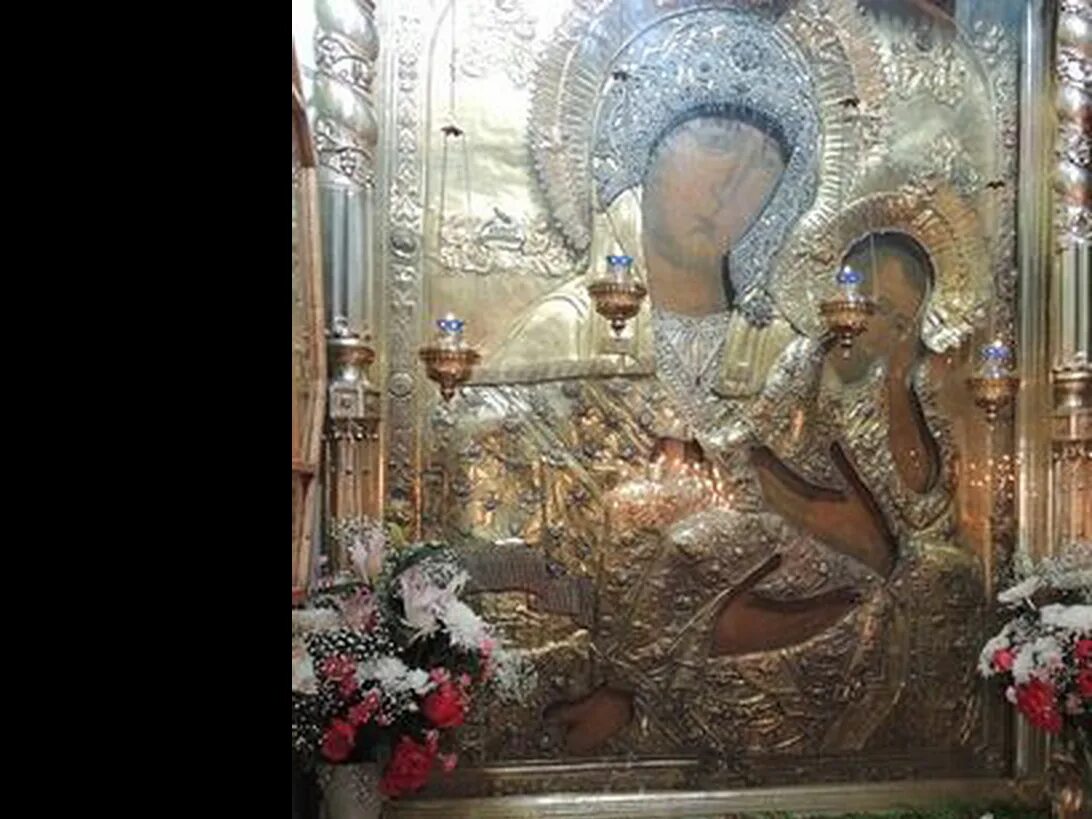 Старая русса икона божьей матери старорусская. Храм иконы божией матери старорусская старая русса. Старорусская икона божией матери. Старорусской иконы божией матери (1570). Старорусская икона божией матери в старой руссе.
