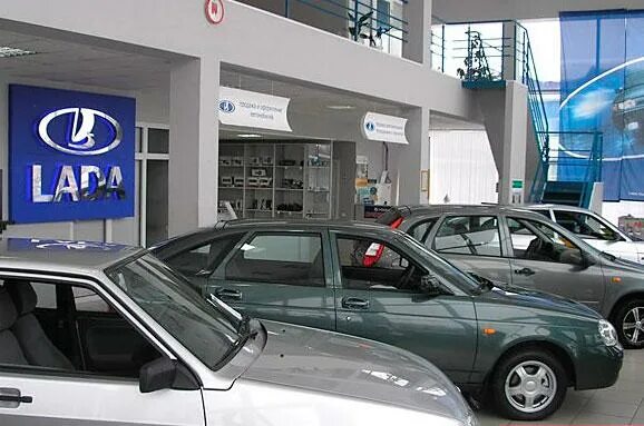 Автосалон иномарок. Автоваз смоленск. Автоспрут смоленск. Автосалон в смоленске авто с пробегом. Автомобили с пробегом частные.