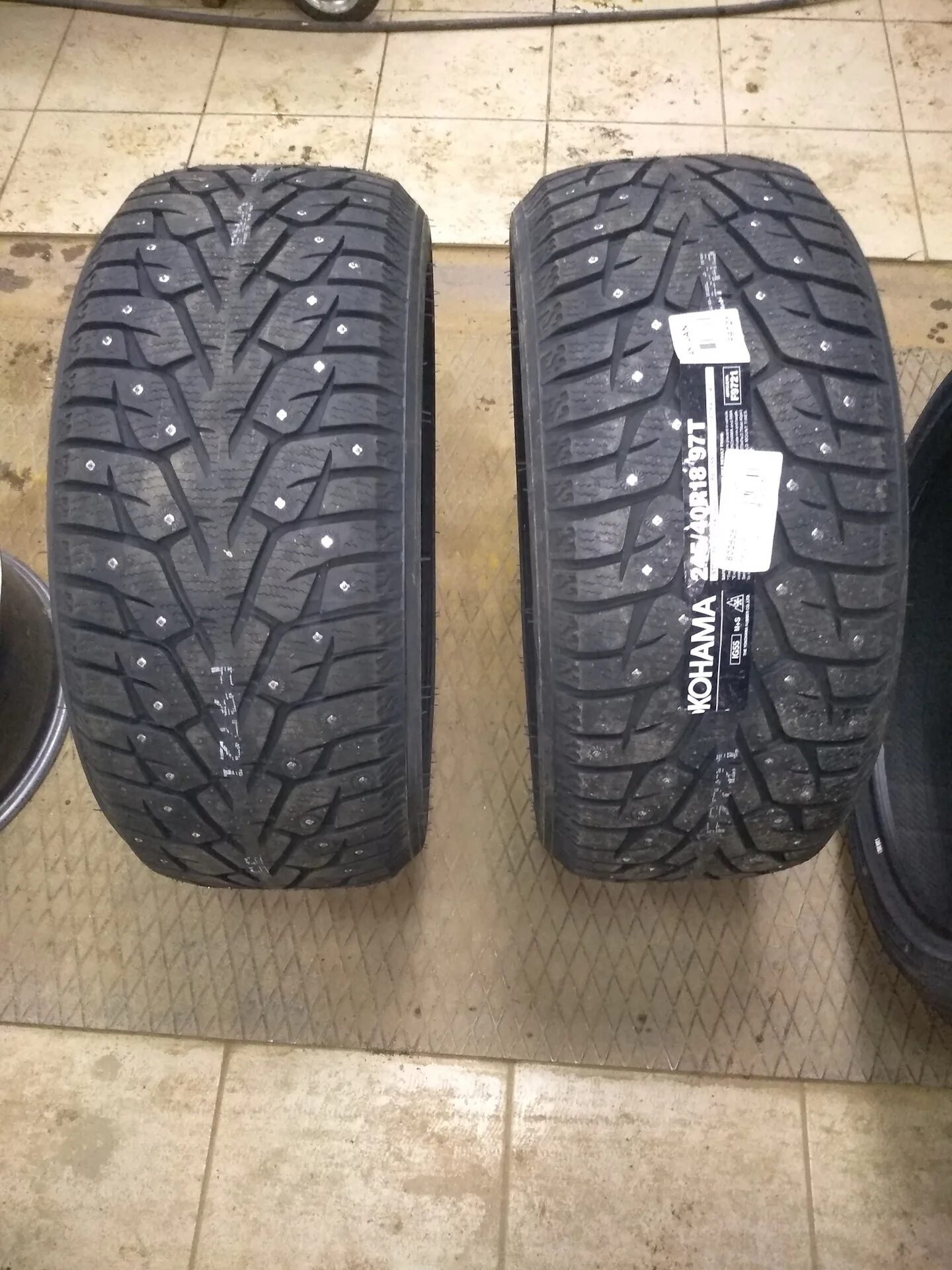 Yokohama ice guard stud 55. Yokohama ig55. Yokohama ice guard ig55 шип. Йокогама айс гуард ig 55. Yokohama ice guard ig55 225/65 r17.