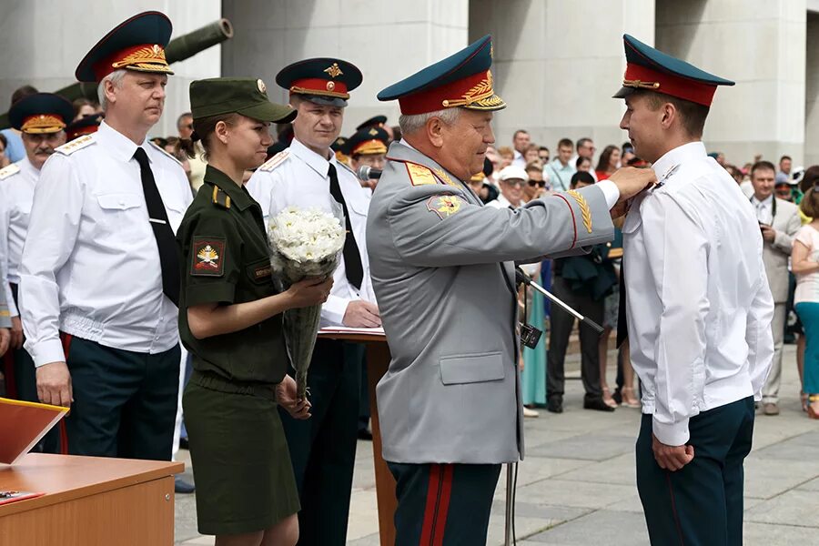 Генерал армии таджикистан шерали. Боевая подготовка флота. Development of the military. Американские военные. Военные технологии будущего.