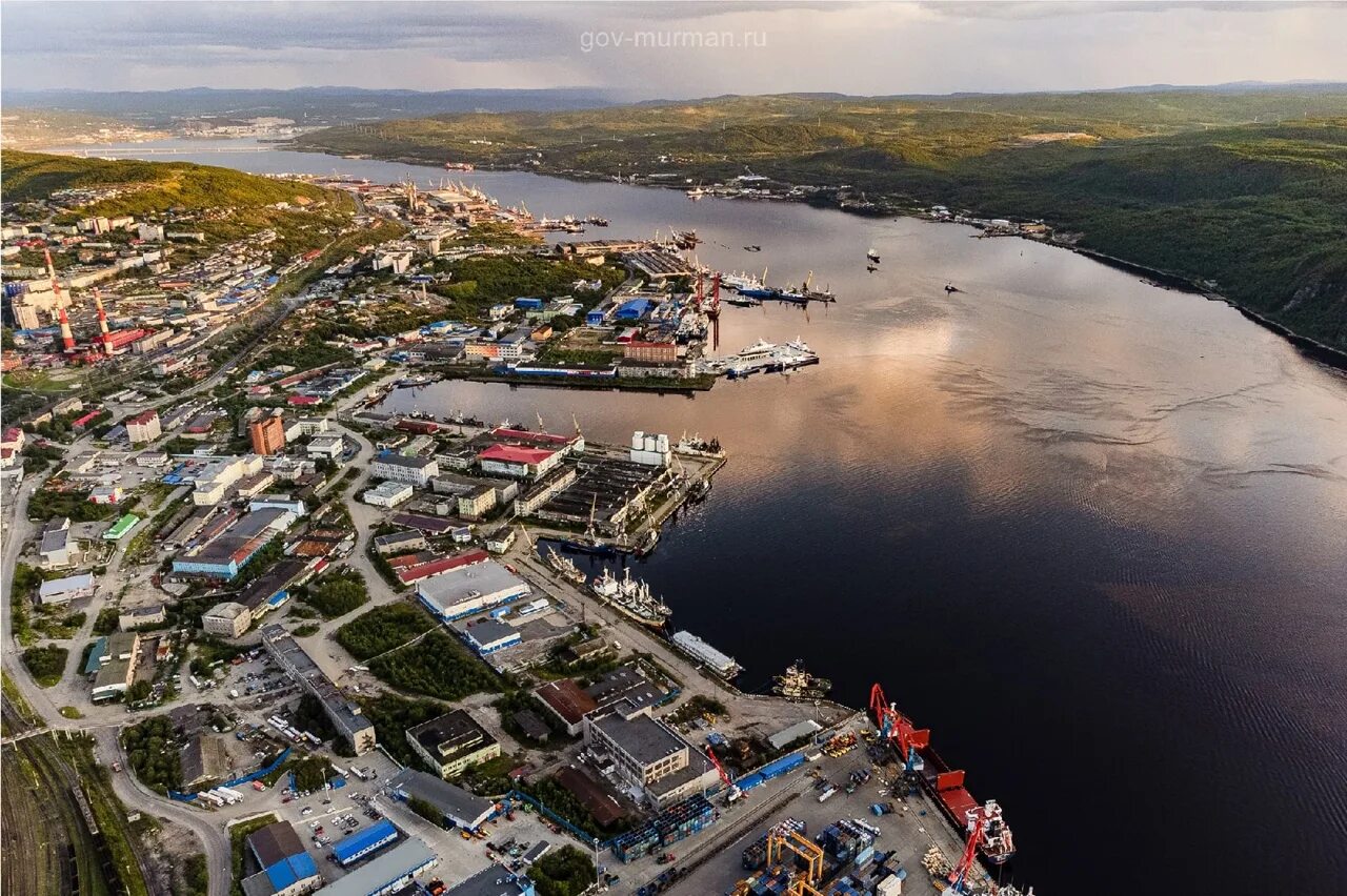 В мурманске начинается