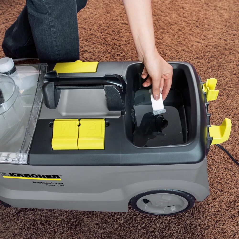 Пылесос керхер как пользоваться видео. Моющий пылесос puzzi 10/2 adv. karcher professional puzzi 10/1. puzzi 10/1 с аппарат для химчистки karcher. rm 760 karcher пылесос.