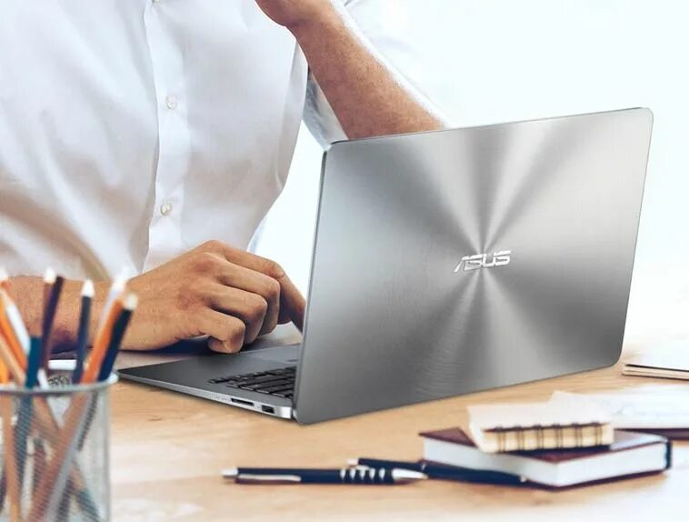 Asus zenbook um3402y