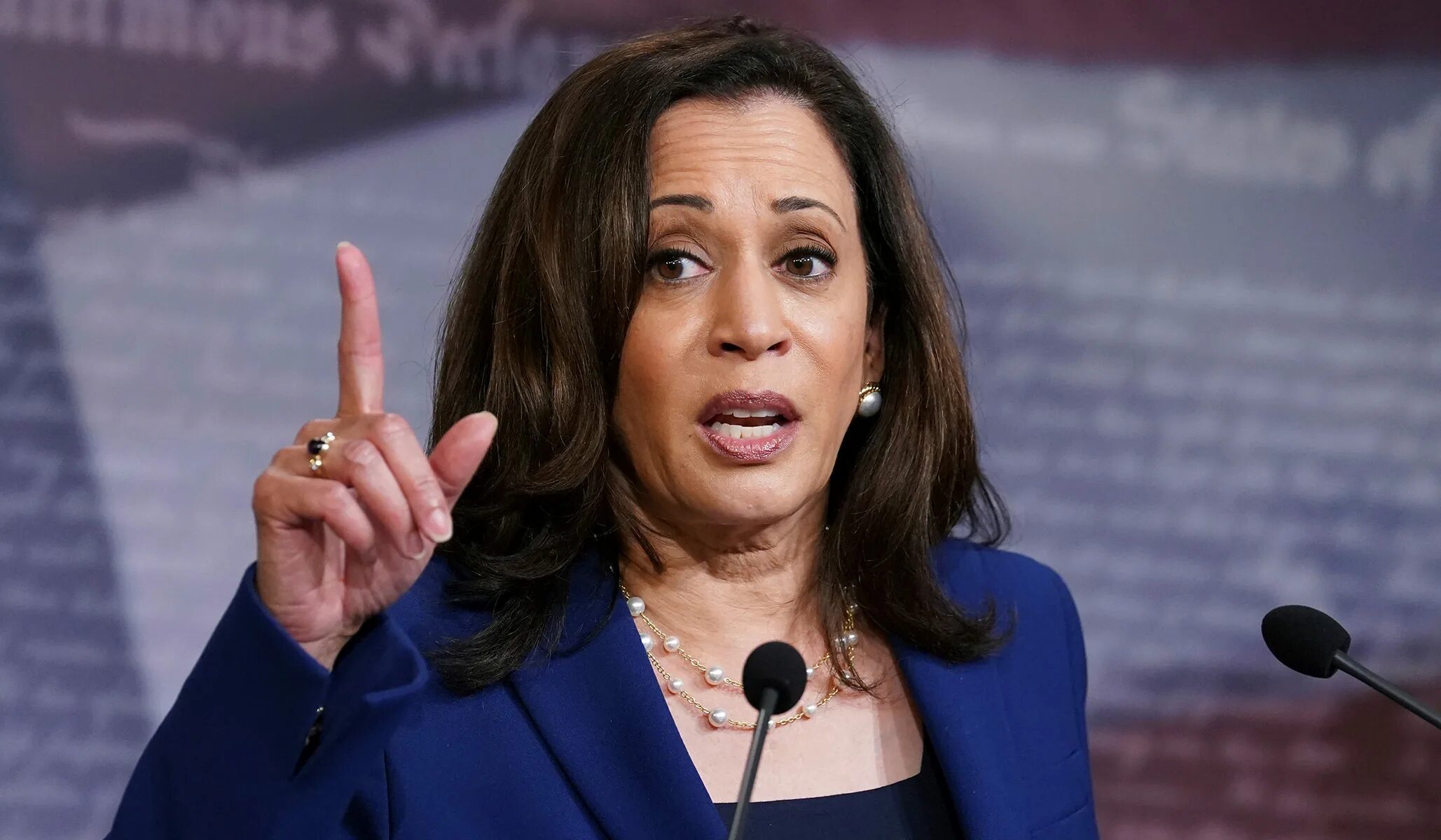 Байден и камилла. Байден и камилла харрис. Харрис вице президент сша. Premier сша. Вице-президент сша камала харис.