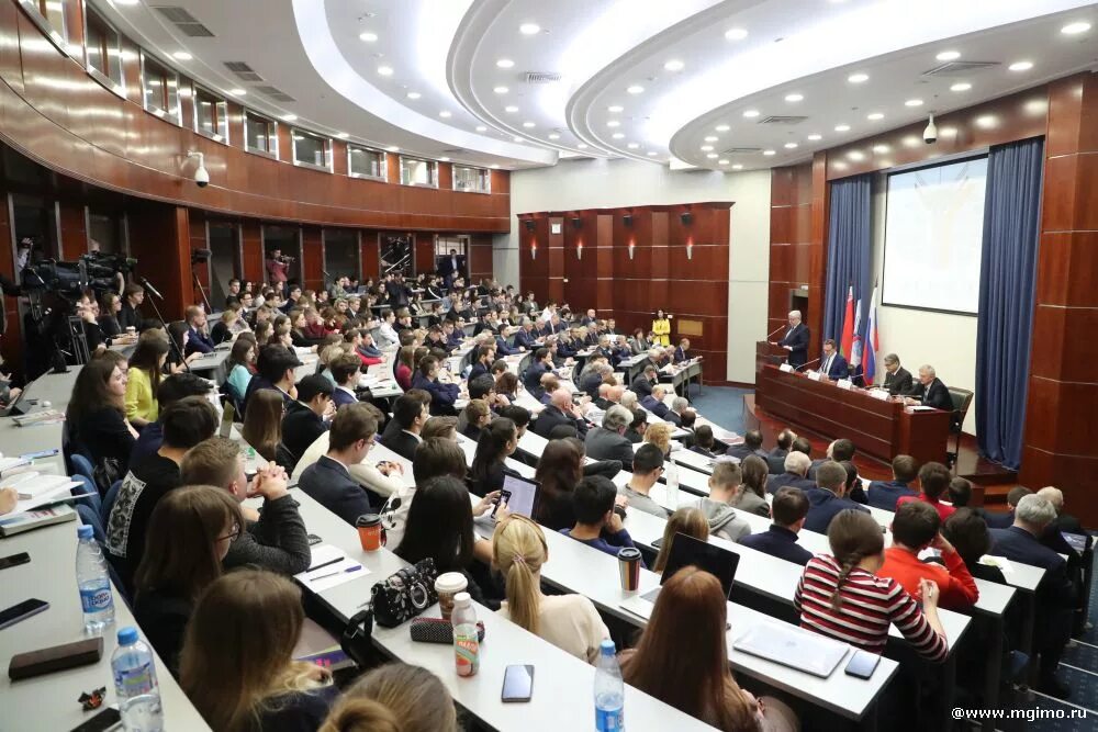 Роль международных конференций