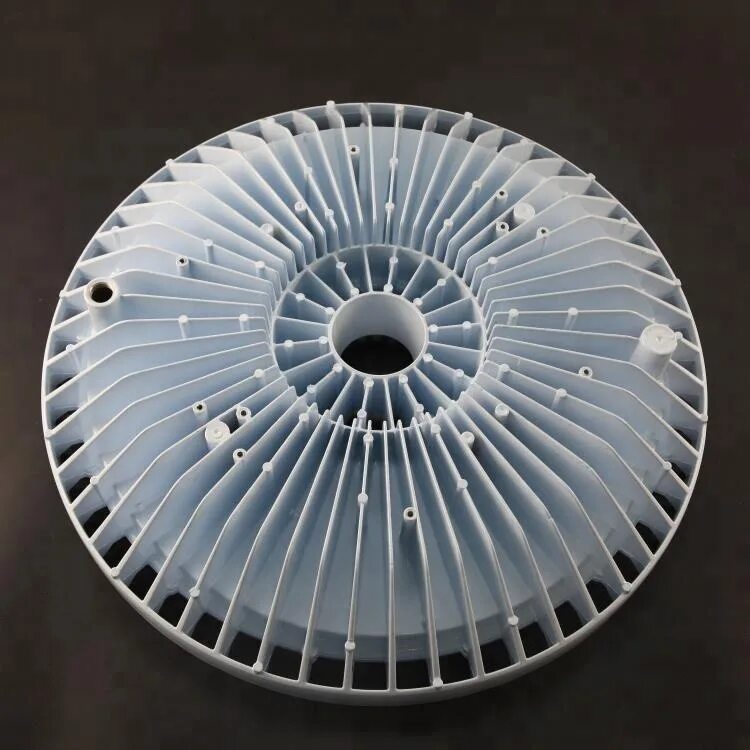 Корпуса армстронг ip54. Литой корпус светильника. Пластиковый корпус для светильника. Литой корпус для светильника. Литой корпус для уличного светильника.