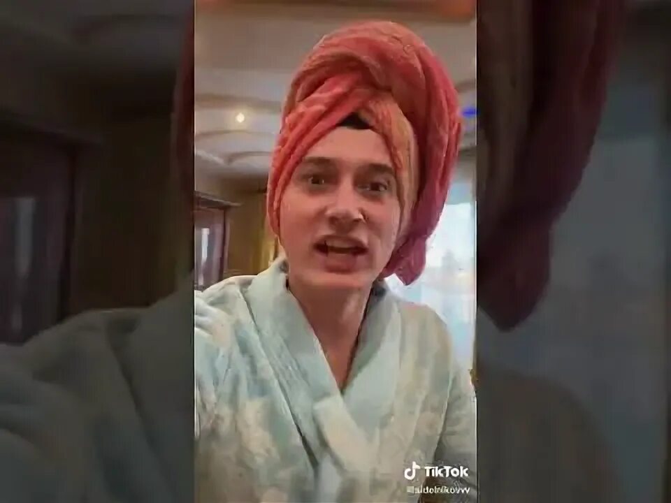 Ладно разберусь тик. Ладно разберусь тик ток. sidelnikovvv ладно разберусь. виталик ладно разберусь. ладно разберусь сериал.