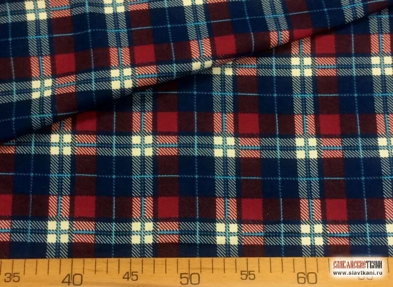 Фланель в клетку. Фланель красная. Клетчатая ткань шотландка. Фланелевый красноватый егэ. Хлопчатобумажная ткань в клетку.
