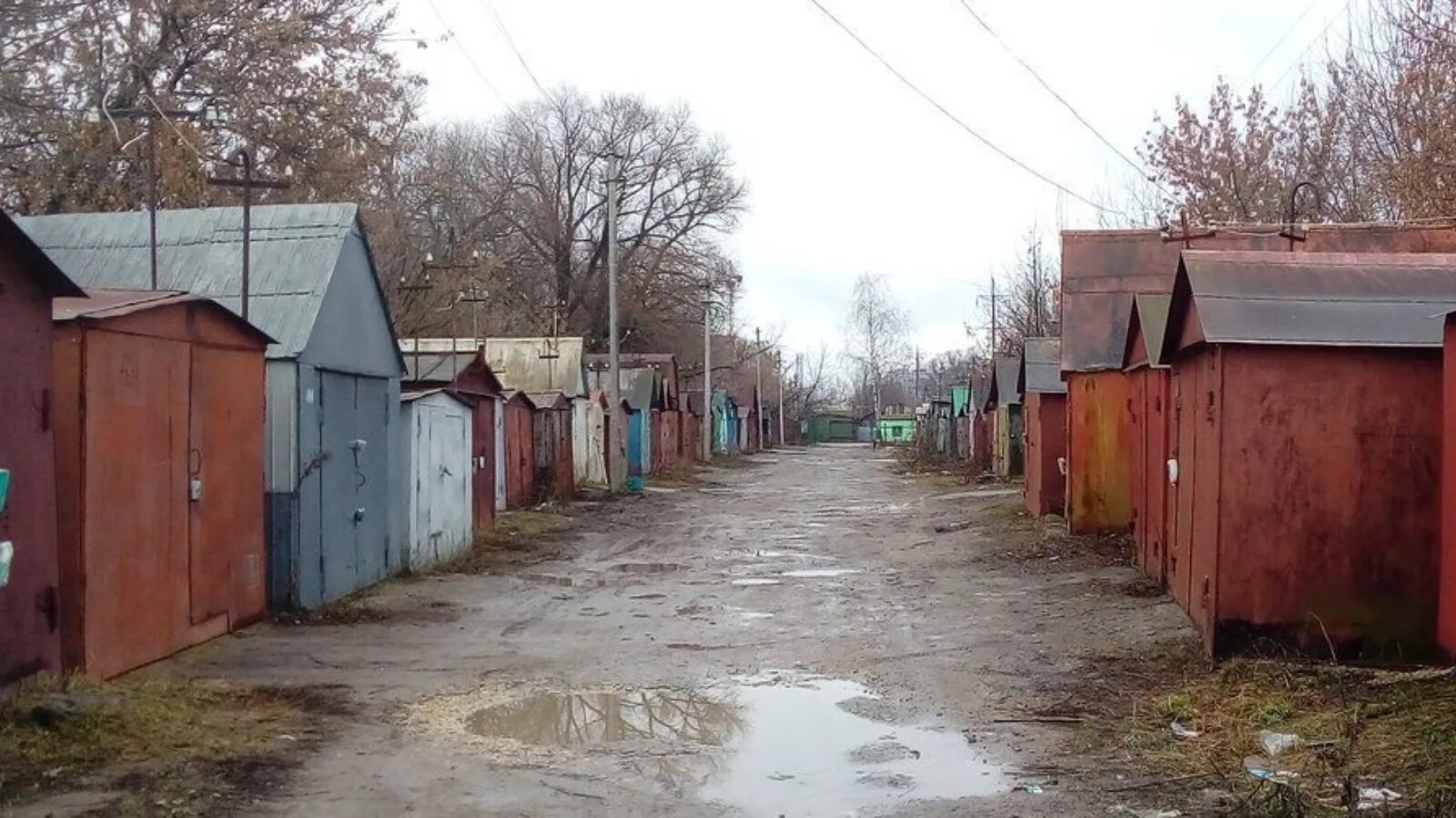 Оформление гаража в собственность по амнистии. Гаражная амнистия 2021. Гараж город. Незаконные гаражи. Незарегистрированные гаражи.