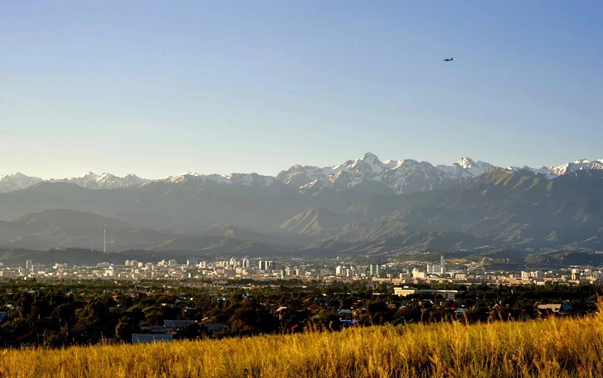 утро в алматы рассвет. алма-ата казахстан достопримечательности. утро алматы. утро алматы. утро алматы.