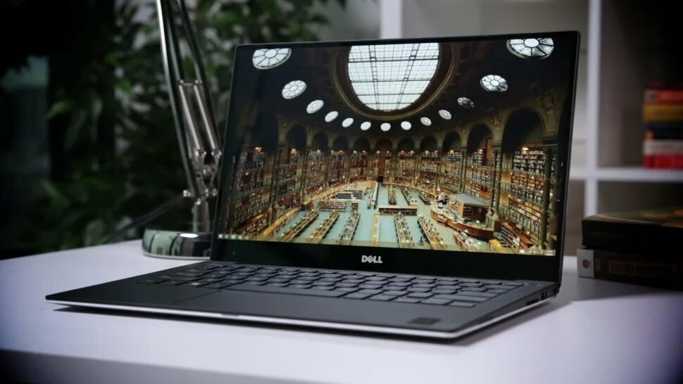 Какой самый лучший ноутбук для работы. Ноутбук dell xps 2025 года. dell notebook 2025. ноутбук dell best 7 edition. dell xps трансформер.