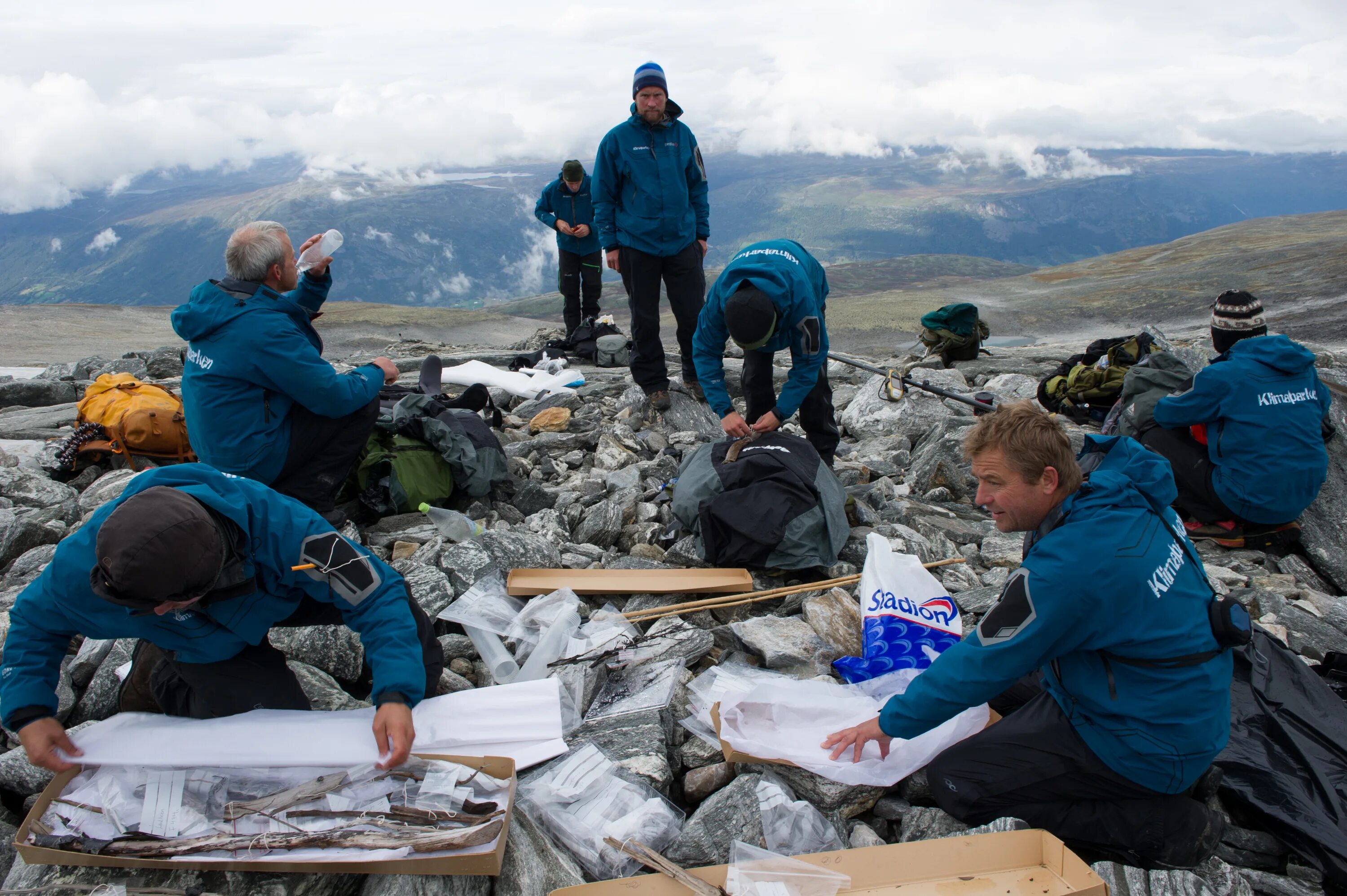 Находки в ледниках Норвегии. Оттаявшие артефакты в ледниках.