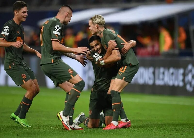 трансферы шахтер донецк