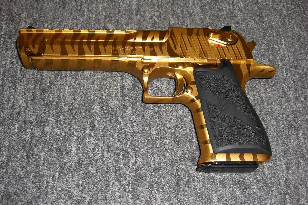 Модель дигла. Deagle оружие. Золотой Desert Eagle. Дезерт игл пустынный Орел.