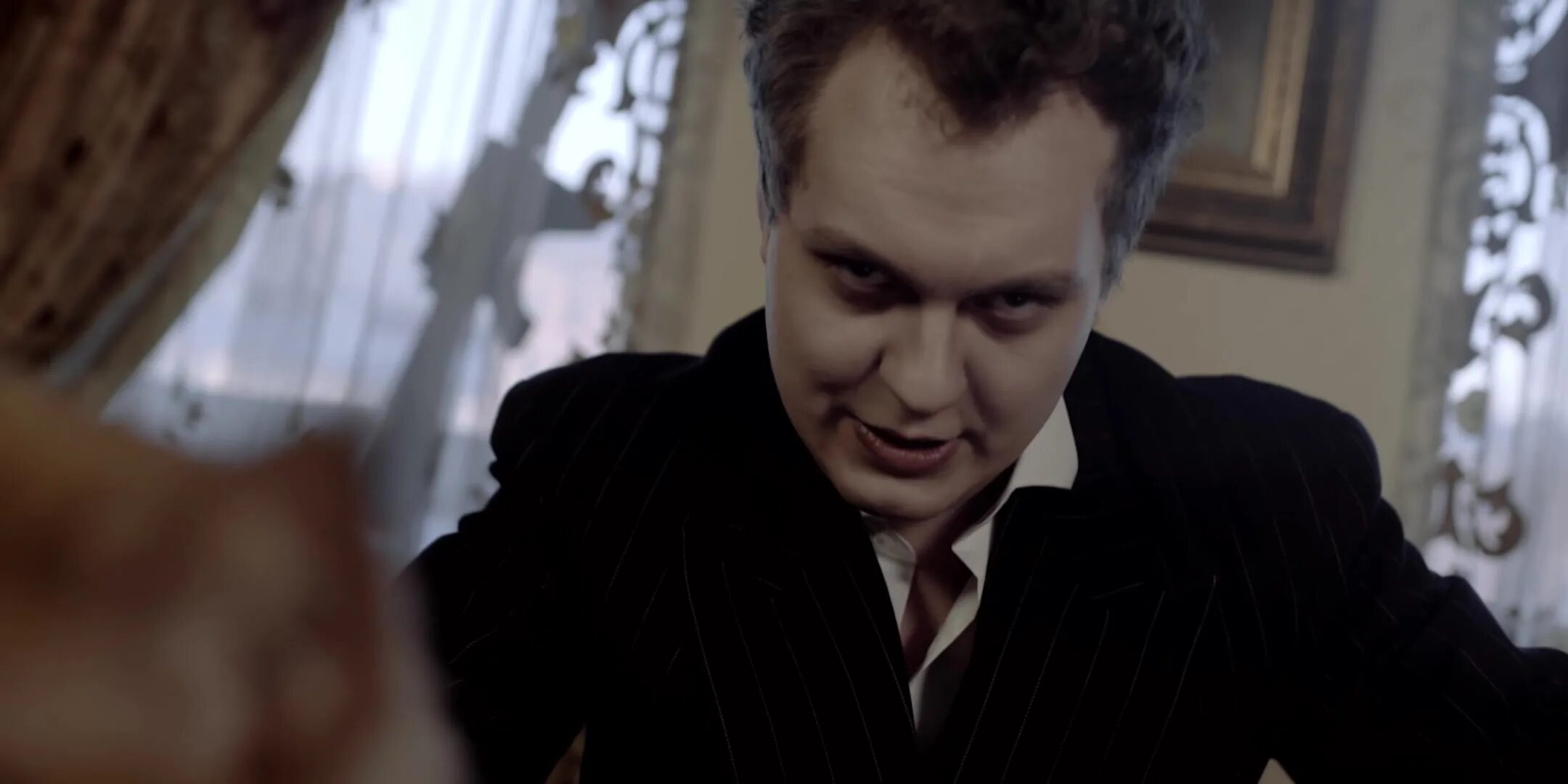 Мс хованский батя в здании. Мс хованский батя в здании. Мс хованский батя в здании. Хованский батя в здании. Мс хованский батя в здании.