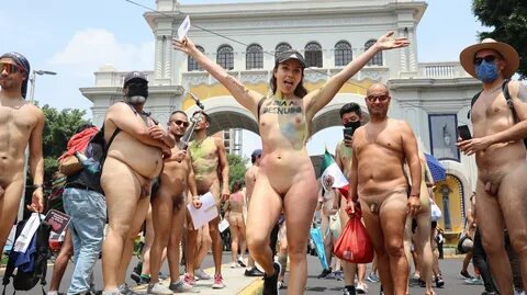 Héctor martínez & andrea francelli: día al desnudo, fotografía, amistad...