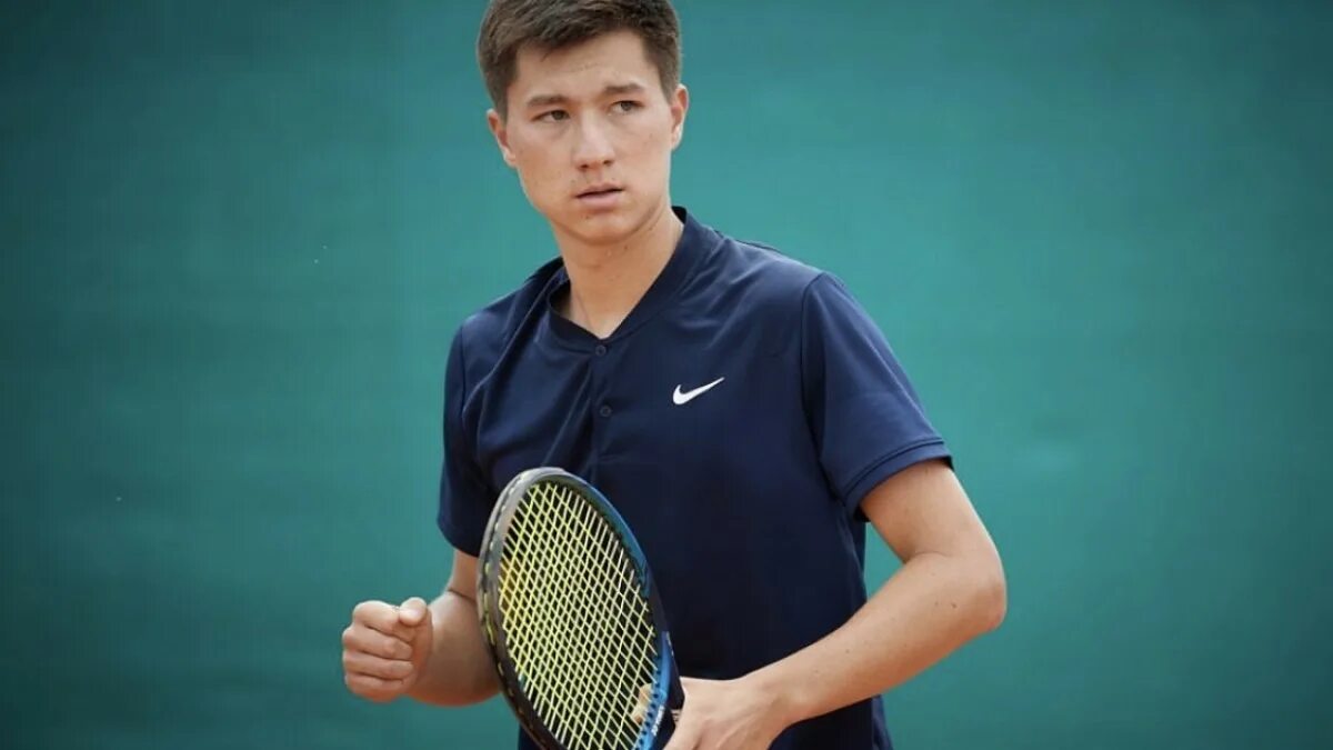 Хуслер жукаев. Бейбит жукаев. zukayev beibit tennis. бейбит жукаев теннис. теннисист из казахстана.