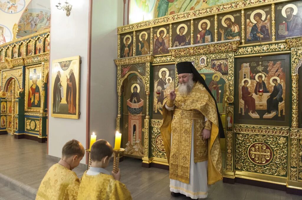 Саратов свято никольский мужской. Свято-Никольский мужской монастырь Саратов. Свято Преображенский мужской монастырь Саратов. Никольский монастырь Саратов.