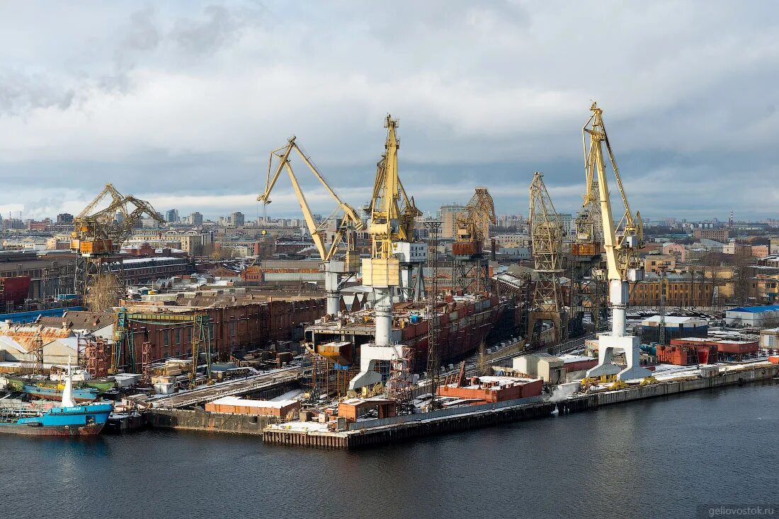 Производства города санкт петербург. Балтийский завод Санкт-Петербург. Балтийский судостроительный завод Санкт-Петербург. Балтийский завод судостроение. Балтийский завод на Васильевском острове.