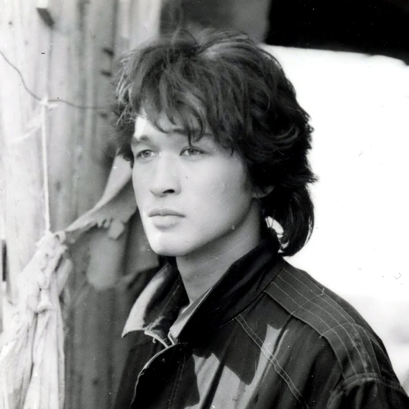 Виктор робертович цой. Виктор цой. Викас сои. Робертович цой. Робертович цой.