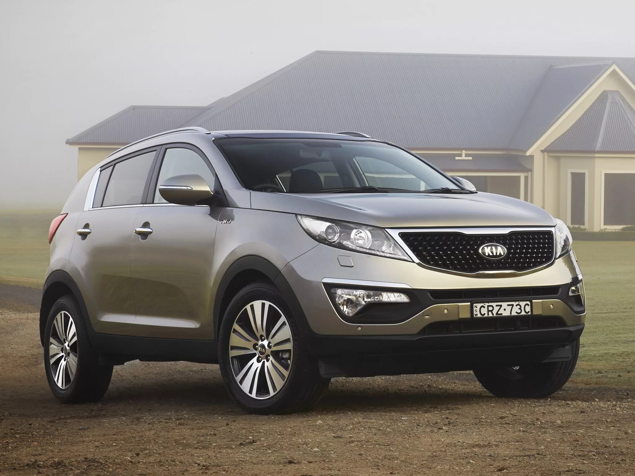 Что лучше купить киа. Kia Sportage 2013. Киа Спортейдж 2013. Kia Sportage 2014. Kia Sportage 2013-2014.