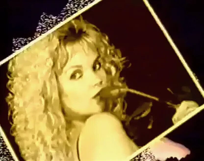 марина журавлева 2022. видеоклипы марина журавлева. видеоклип журавлева. марина журавлева певица в купальнике. марина журавлева фото.