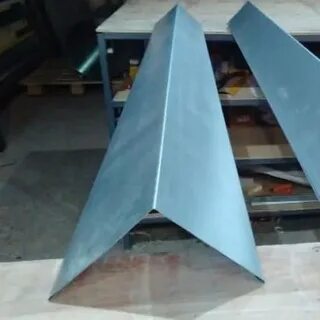 Конек для кровли оцинкованный