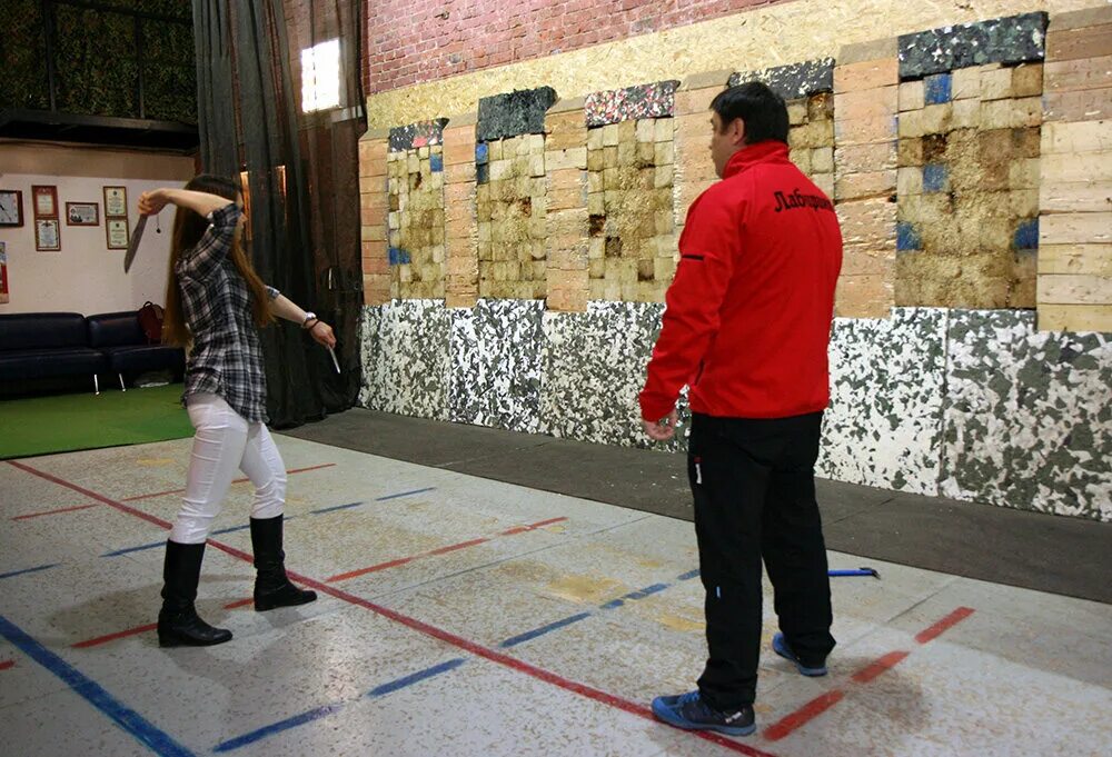 Лабиринт стрелковый. Тир лабиринт в москве. Самокатная 4 с 1. Стрелковый клуб лабиринт москва. Тир лабиринт на кутузовском сайт.