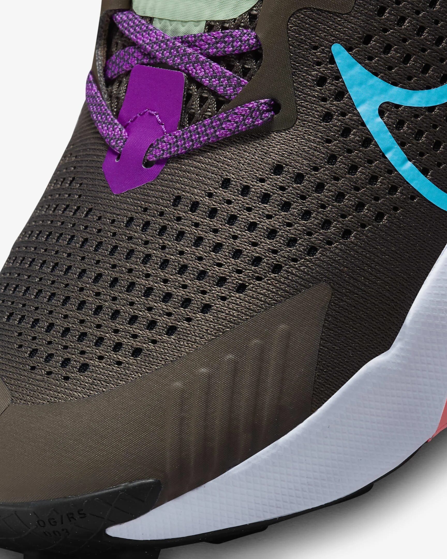 Nike zoomx zegama trail. Zegama trail. Nike trail кроссовки. Zegama trail. Zegama trail.