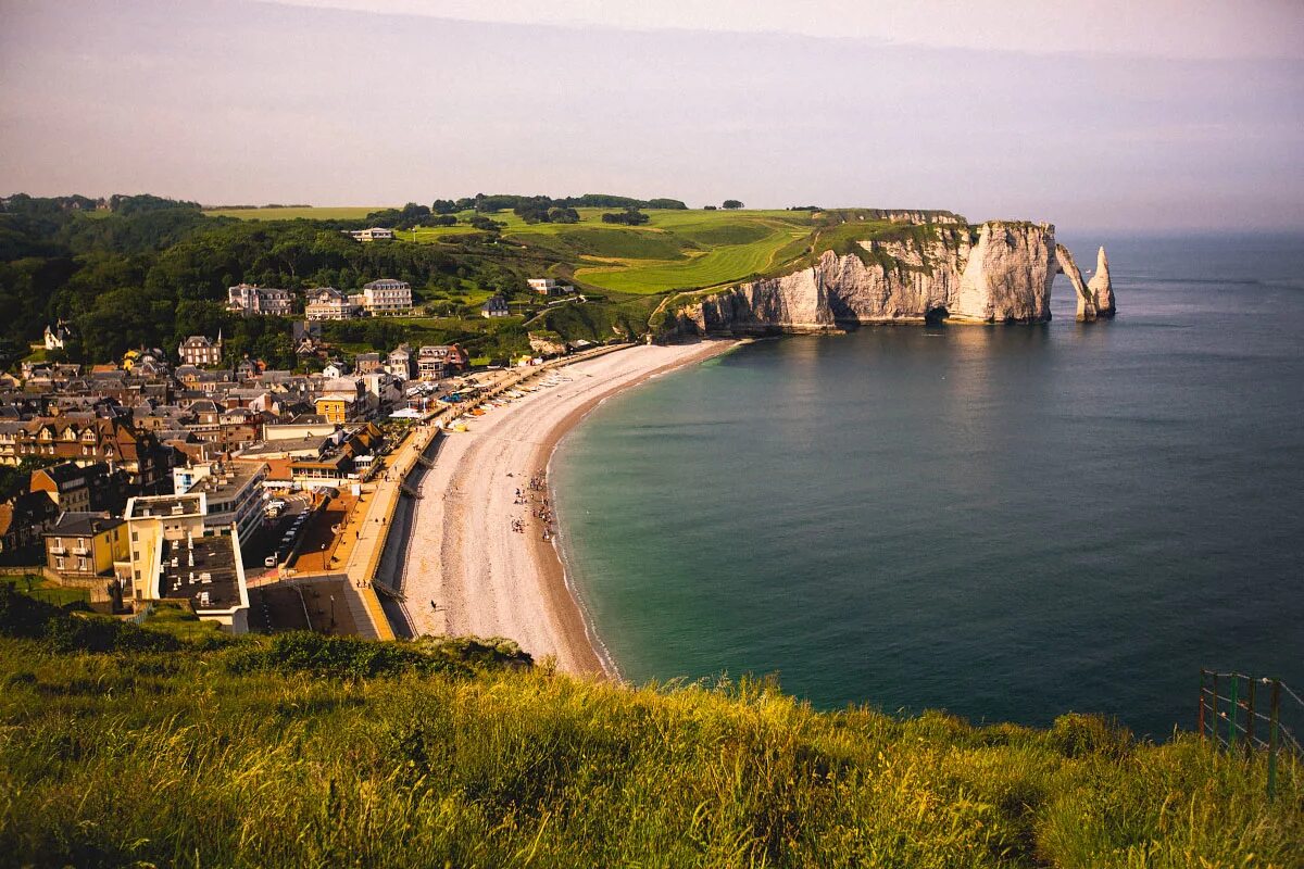 Бретань сен мишель. Normandie. Этрета, нормандия, франция. Normandie. Провинция нормандия франция.