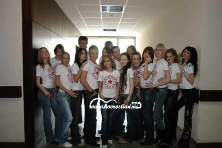 Фабрика звезд 2006 участники. Дима колдун и саша гуркова фабрика 6. Фабрика звезд 2006 участники. Зара фабрика звезд 6. Фабрика звезд 6.