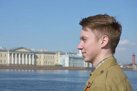 Участник следовать