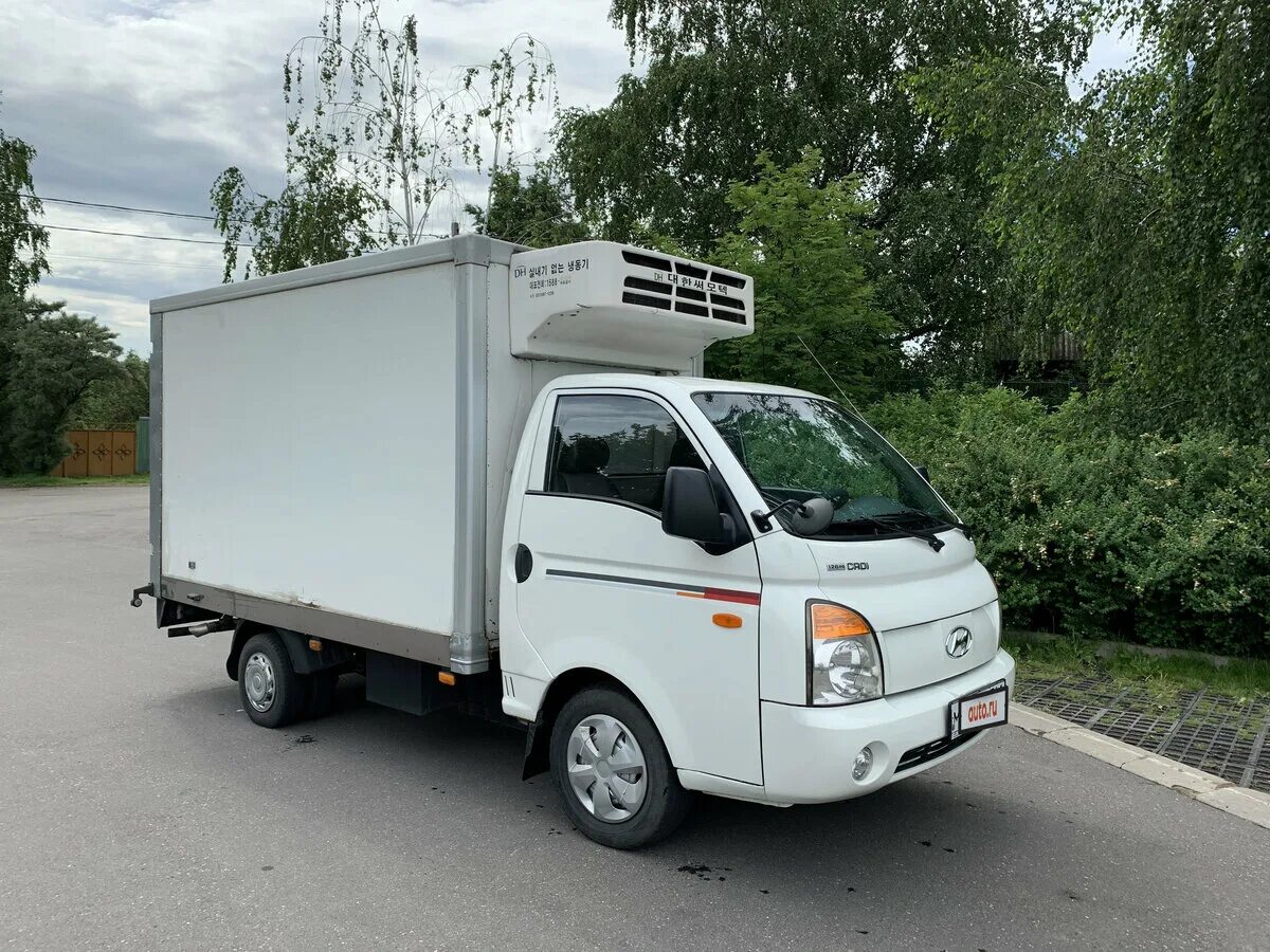 Хендай рефрижератор купить. Hyundai Porter 2011. Хендай Портер 2. Hyundai Porter Refrigerator. Хендай Портер рефрижератор аналоги.