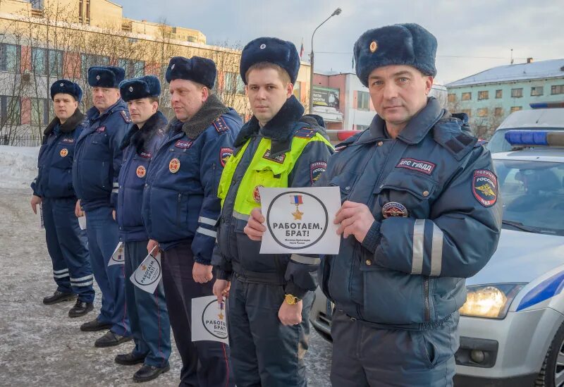 Сайт гибдд мурманск. Гуляев ГАИ Апатиты. День ГИБДД Мурманской области. ГАИ Апатиты. Гуляев Апатиты инспектор ГИБДД.