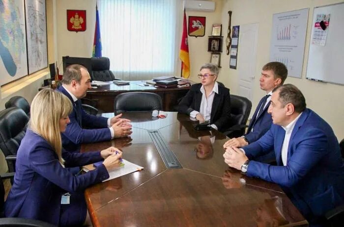 Налоговая кущевская. Налоговая инспекция кузьминки. Сотрудники отдела полиции станицы кущевской. Станица мфц. Мфц кущевская.