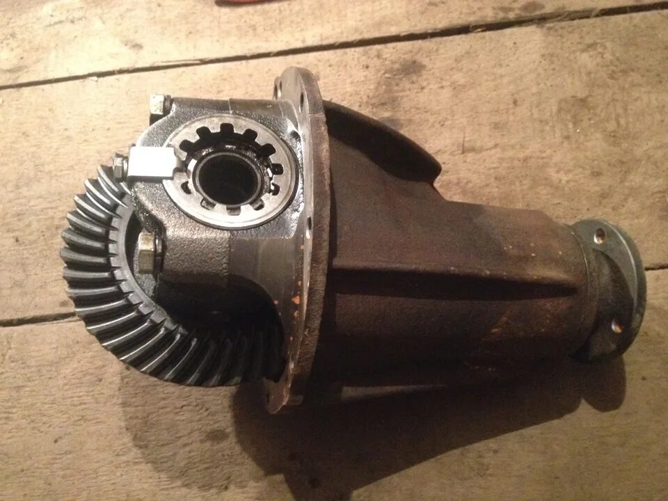 Редуктор заднего моста газель. Редуктор заднего моста газель некст 10 43 подшипники хвостовика. Редуктор моста ваз 2101. Редуктор заднего моста бу. Редуктор моста газель 2705.