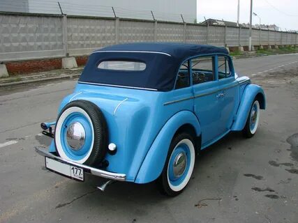 Автомобиль москвич 400