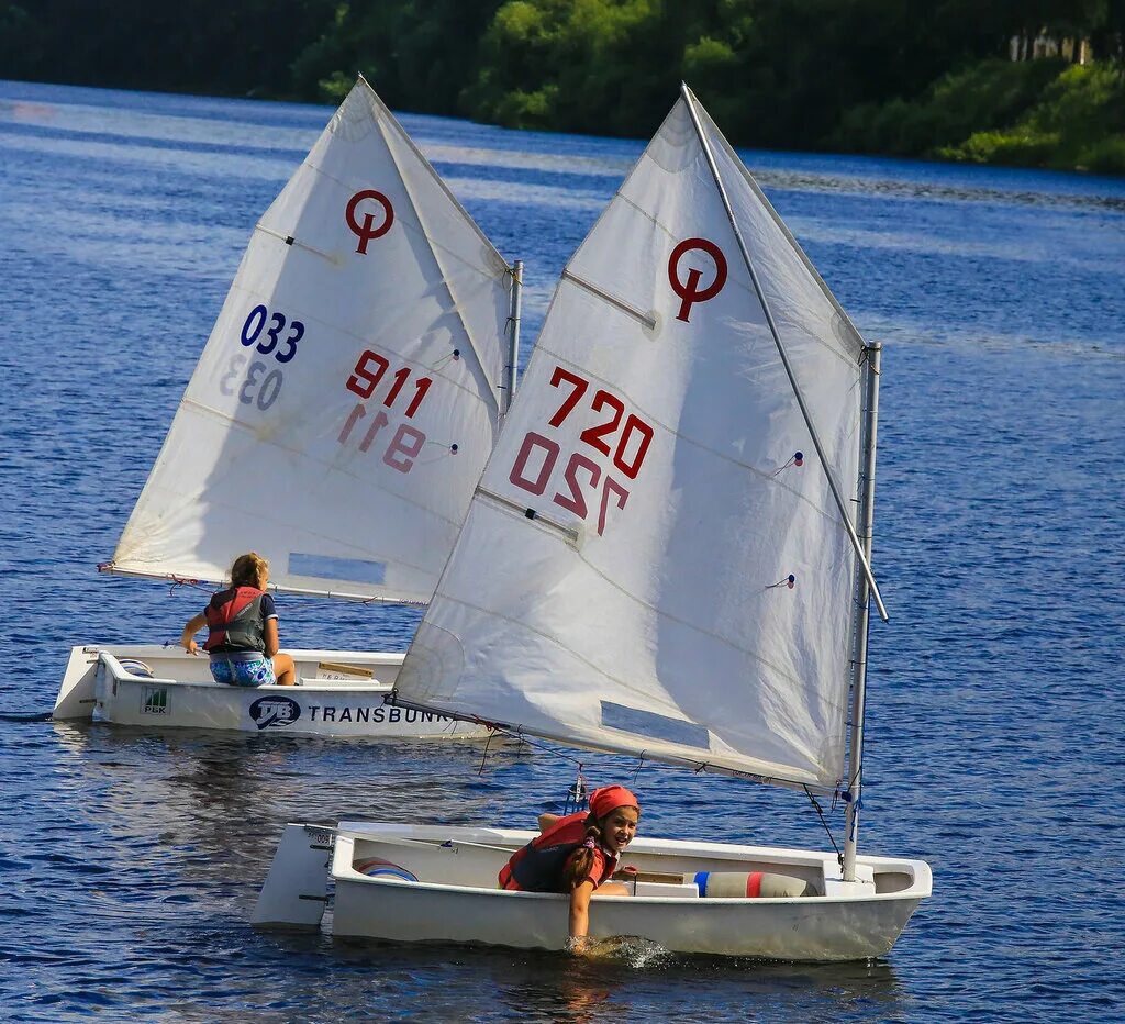 Sailing group. Sailing group. Океанские спортивные яхты. Катамаран леопард 50. Romy sail rig.