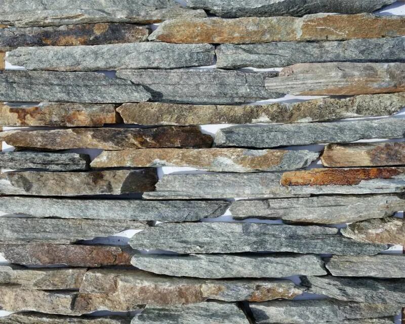 Плитняк песчаник. Плитняк известняк. Песчаник-пластушка серо-зеленый. Плитняк песчаник. Уральский камень златолит.