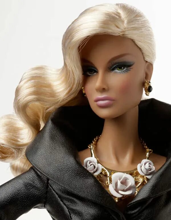 Кукла integrity toys. Куклы барби интегрити тойс. Куклы барби интегрити тойс. Fashion royalty dania zarr. Интегрити тойс куклы.