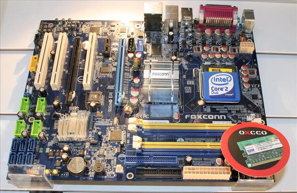 Foxconn n15235. P35 чипсет. foxconn p45 ddr3. intel p35. материнская плата foxconn p35ax-s.