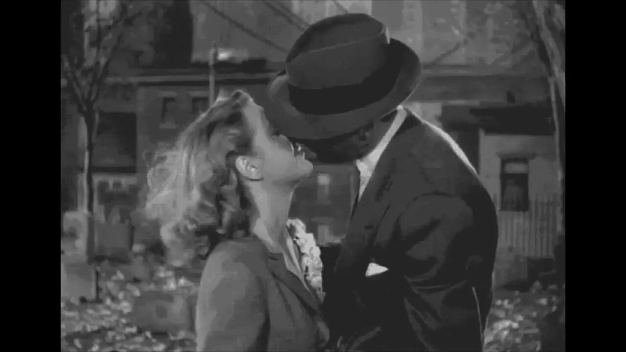 Ретро телевизор с новогодним поздравлением. Винтажная открытка с добрым утром. Приватка со старыми анимациями. Дедушка анимация. Анимация старушка.