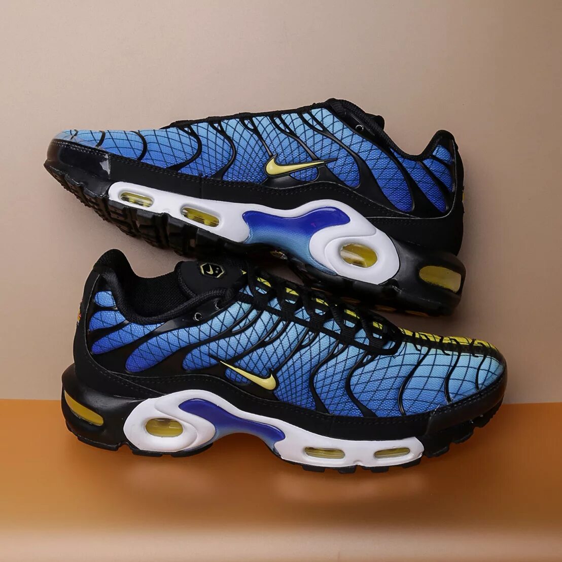 Nike Air Max TN Plus. Nike Air Max Plus TN se. Nike Air Max ten Plus. Nike Air Max TN. Кроссовки аир макс плюс