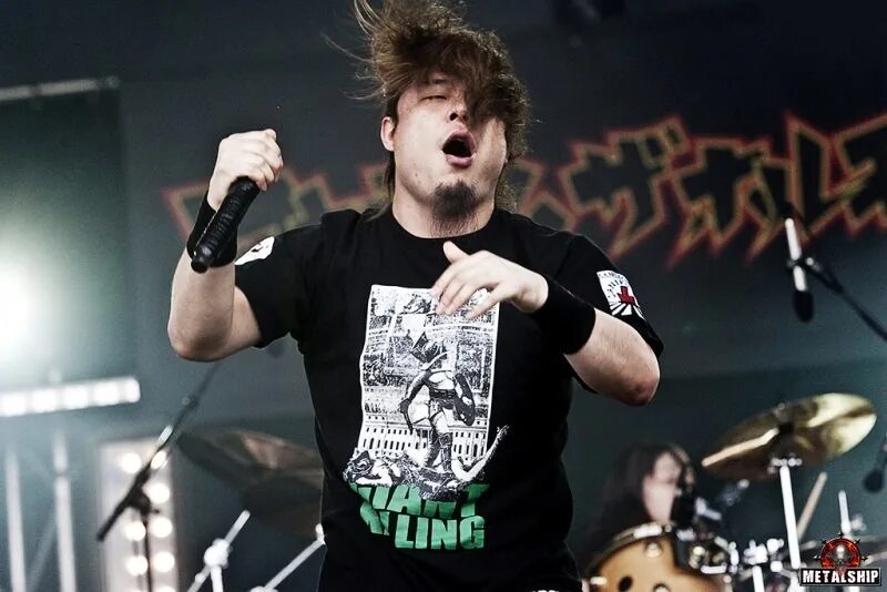 Chuchu lovely maximum the hormone. Дайсукэ цуда. дайсуке тсуда maximum the hormone. группа maximum the hormone. дайсукэ цуда maximum the hormone 2025.