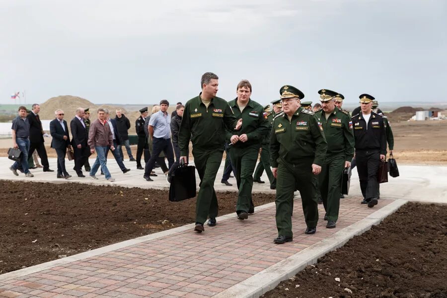 Участки оплаты мсд. 150 мотострелковая дивизия в персиановке. зам шойгу цаликов. 150 мсд командир дивизии.