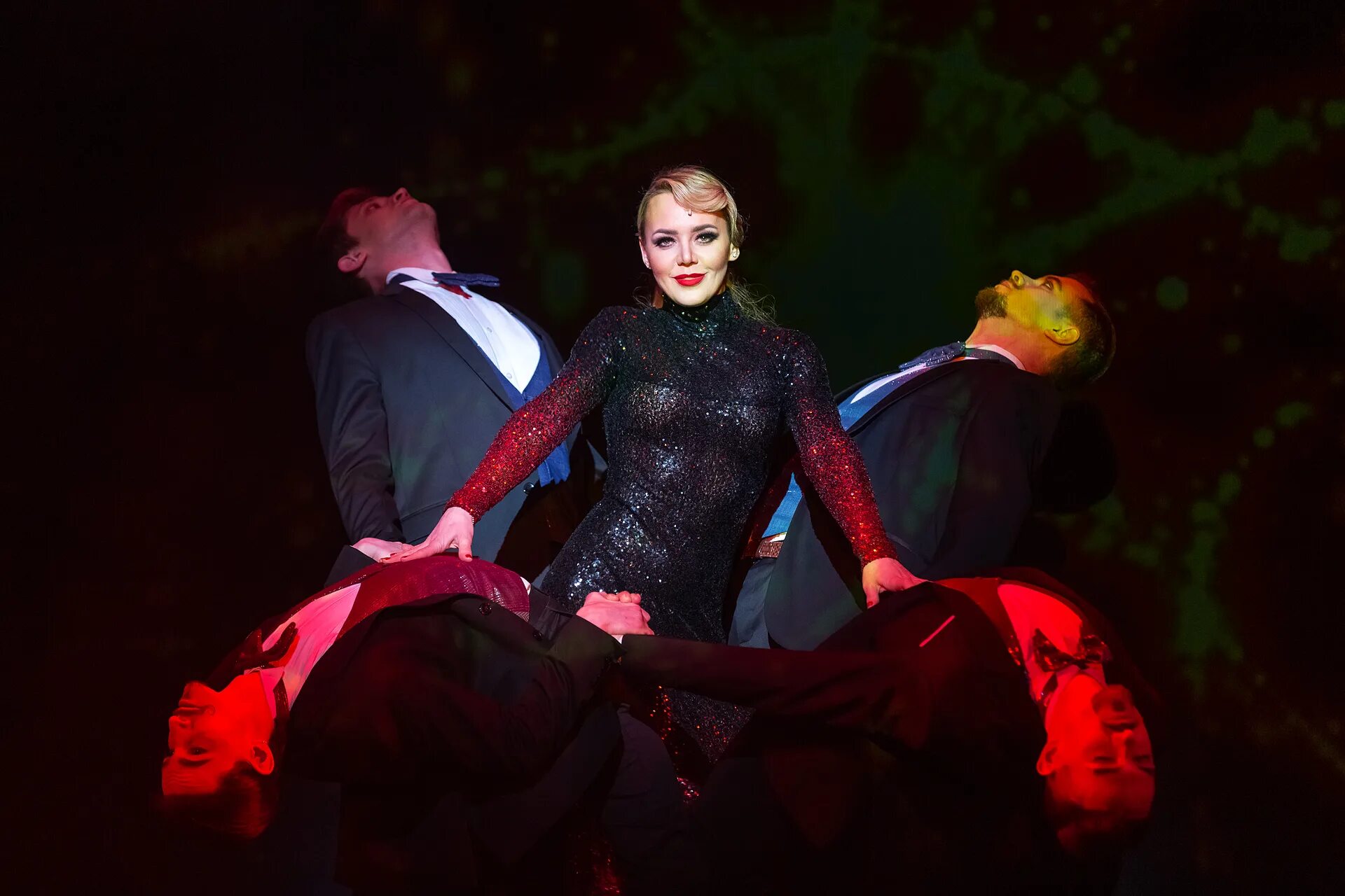 хиты мюзиклов дом музыки. хиты из мюзиклов. хиты мюзиклов дом музыки. хиты мюзиклов дом музыки. Color for teatr.